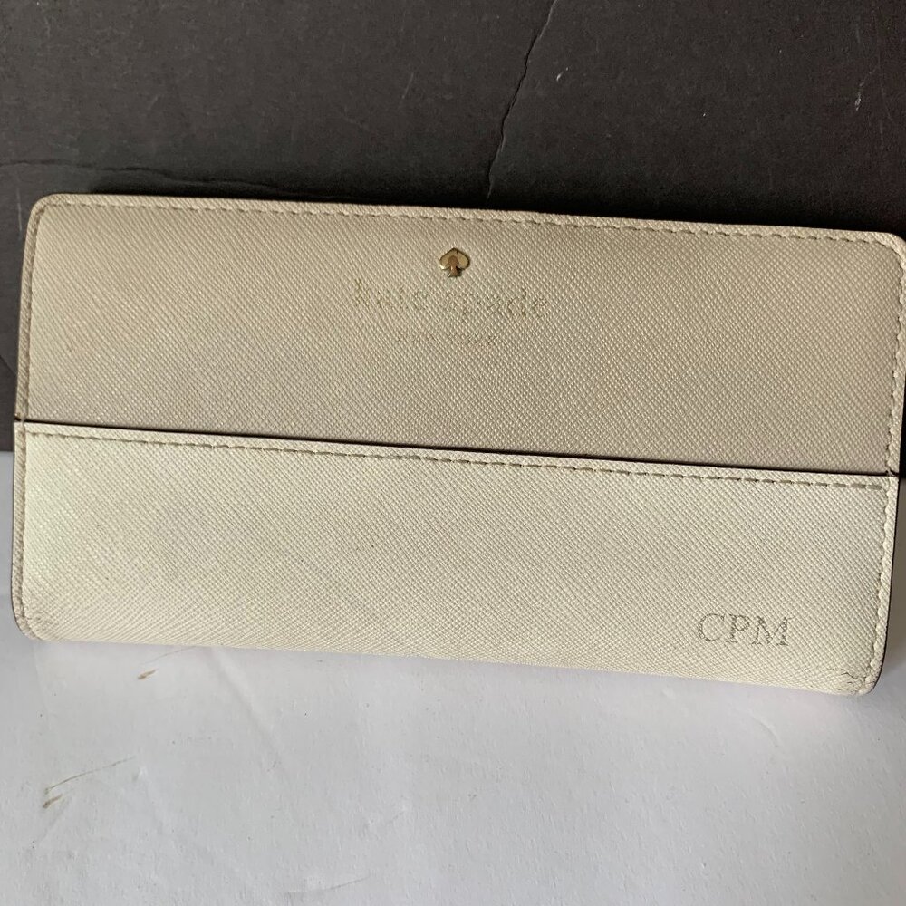 KATE SPADE NY Saffiano Leather Bi Fold Card Bill Coin Wallet Beige Snap